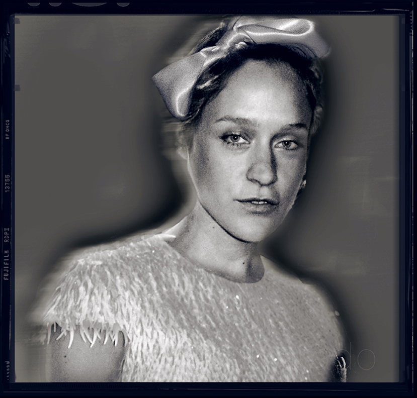 90s It girl Chloe Sevigne Portrait. Vanity fair Magazine Gala.
Wearing Bow with Metallic dress. Photographed By Daniel Alvarado.